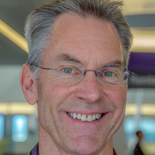 Roger Hooson from San Francisco International Airport Flakes on Escorts